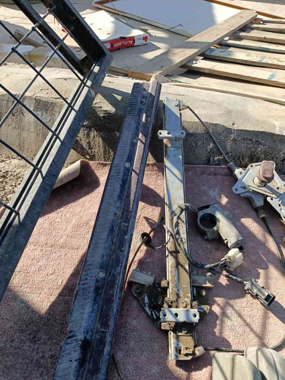 السلام عليكم غراض تفصيخ نيسان بيكم موديل 92 الاستفسار عله رقم ‏‪***********‬‏
