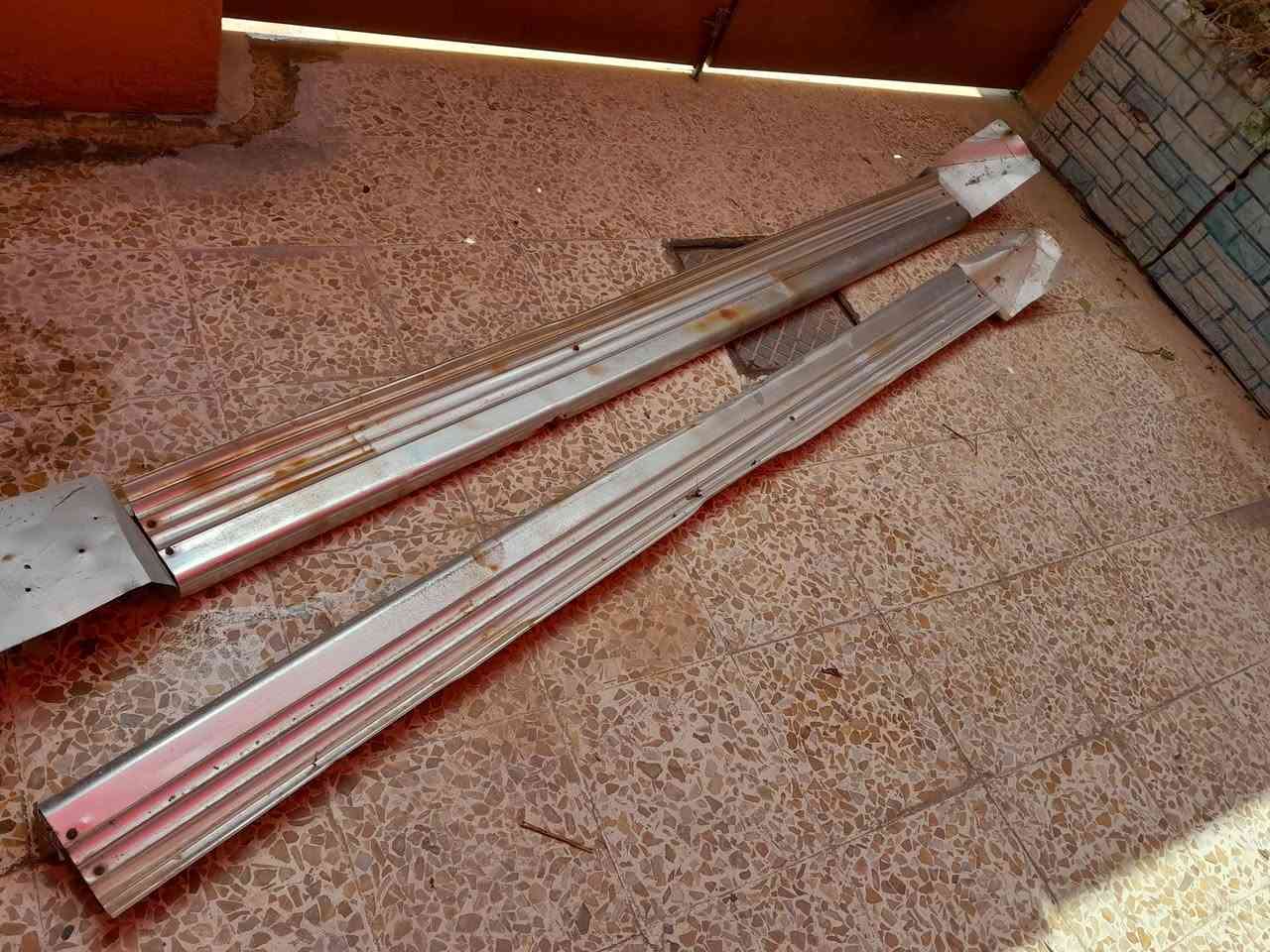 للبيع دوسات كلايزر شاصي قصير
المكان موصل حي الانتصار شراي ادفع سعر


**إذا كنت صاحب هذا الإعلان وتريد حذفه لأي سبب، رجاءا أرسل رسالة إلى الدعم الفني**