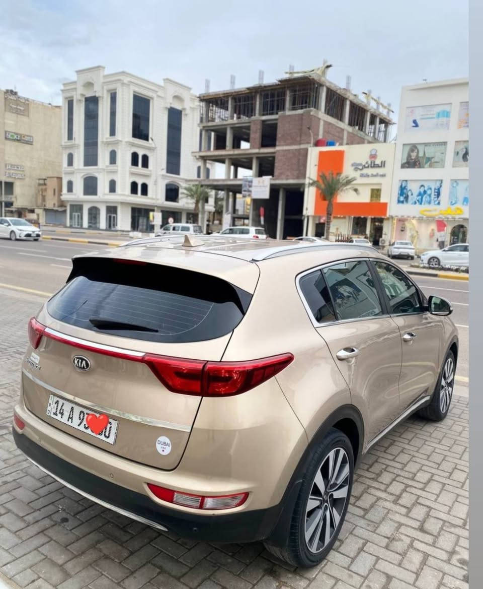 سلام عليكم
كيا سبورتج 2017 خليجي شركه دوليه رقم بصره جديده وهزه جديده مكفوله ضربه صبغ جديده سياره جاهزه تخم تاير حداديه تبريد موصفات بصمه كامره حساس امامي خلفي ويلكب لايت عدسه زنون تبريد قطعتين 3 انضمت قياده مثبت سرعه كروس وبعد موصفات جاهزه سياره سعر 165 الاستفسار ***********
