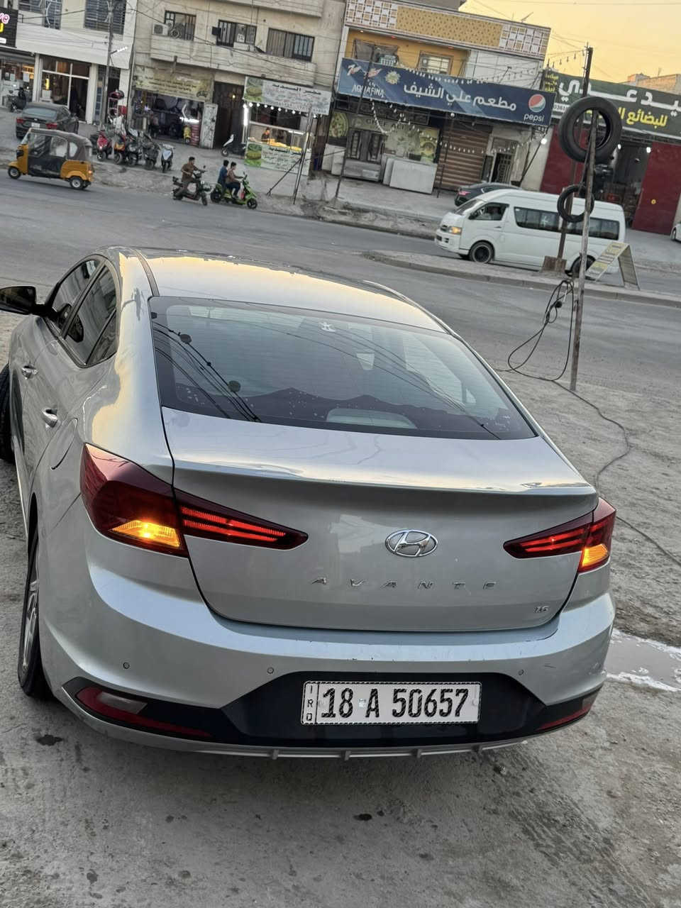 السلام عليكم افانتي النترا 1600 موديل 20 سياره بصمه تدفئه بلكشن محرك اقتصادي بيهه صوت رواجز السياره حلوه وكاعده سونار بلمنشور باسمي رقم بابل نكليزي تتحول باي مكان مكان البياع تقاطع درويش 105 وبيهه مجال بسيط ***********
