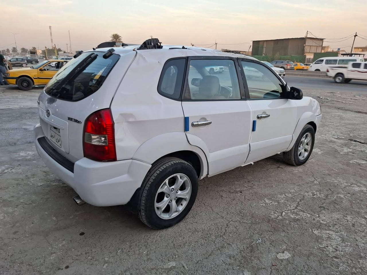 للبيع توسان 2009 مكلوبه وما مصلحه رقم أربيل شغاله وتمشي يرادلها تصليح مكينه كير تبريد تدفئه خير من الله بس التصليح القماره السعر ٦٥ مكاني بغداد الجديده ***********
