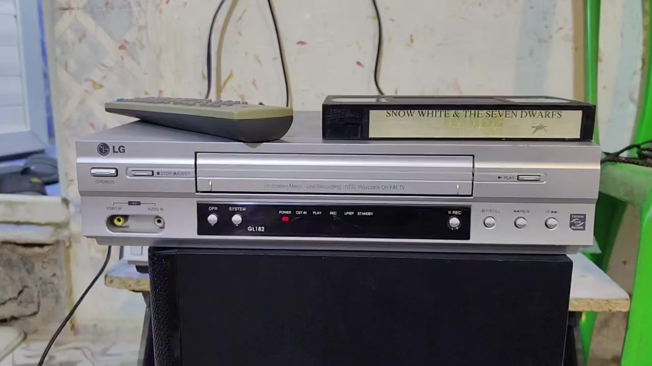 فيديو جدا نضيف على البلاد مال كويت سعره 55 معا التوصيل قفل 🌹


**إذا كنت صاحب هذا الإعلان وتريد حذفه لأي سبب، رجاءا أرسل رسالة إلى الدعم الفني**