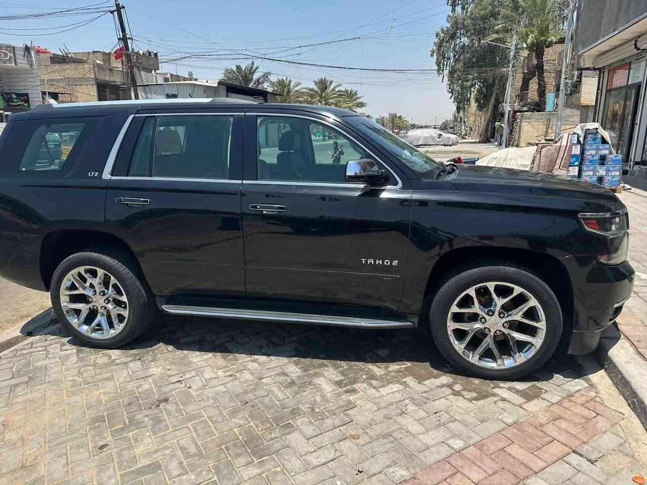 سلام عليكم 
تاهو موديل2017 خليجي وكاله المنصور فول مواصفات LTZ 

 

المواصفات فتحت سقف 

كشنات جلد خزن 

تحكم فور ويل صعود ونزول 

شاشه وسطيه ومصفات LTZ معروفه

سيارة مال جناي 

ويل جديد تخم تاير جديد 

لاستفسار ***********

عنوان بغداد تحويل ثاني يوم
