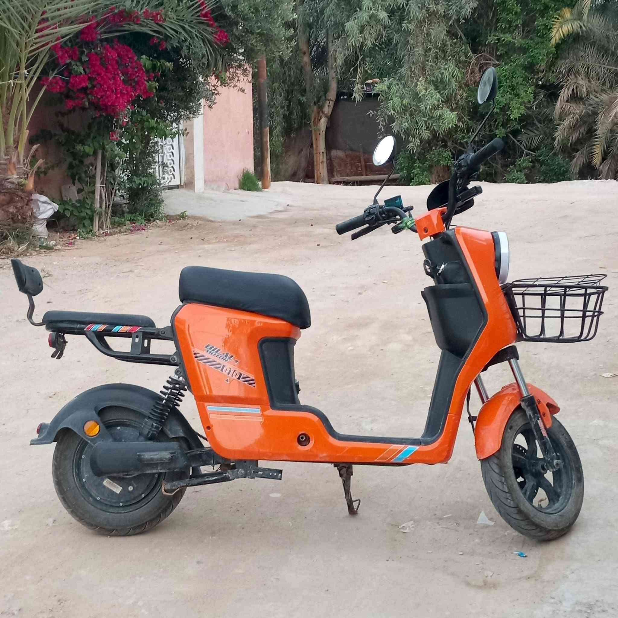 باسكل شحن للبيع  جديد نقصه بطاريات فقط ***********  كربلاء
