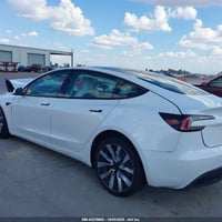 سلام عليم حبايب  تيسلا model 3  موديل 2024 الشكل الجديد  موعد وصول 1/1...