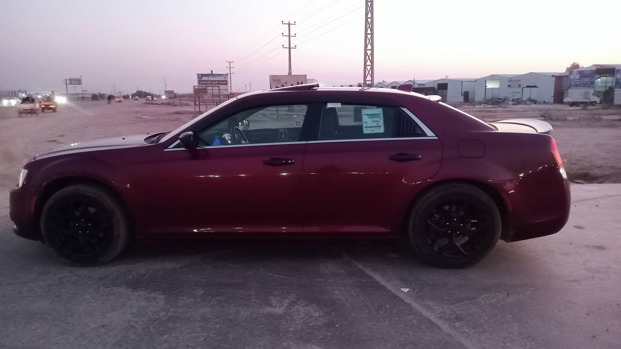 السلام عليكم اوباما للبيع موديل 18 مرمز 22 رقم ذي قار مداور  ثاني يوم فول مواصفات رادار بني راما كفاله من الضربه والتبديل فقط كلير صفحه السائق شخوط على وضع الشركه ماشيه 100 الف عنوان ذي قار شطره رقم الهاتف ***********
