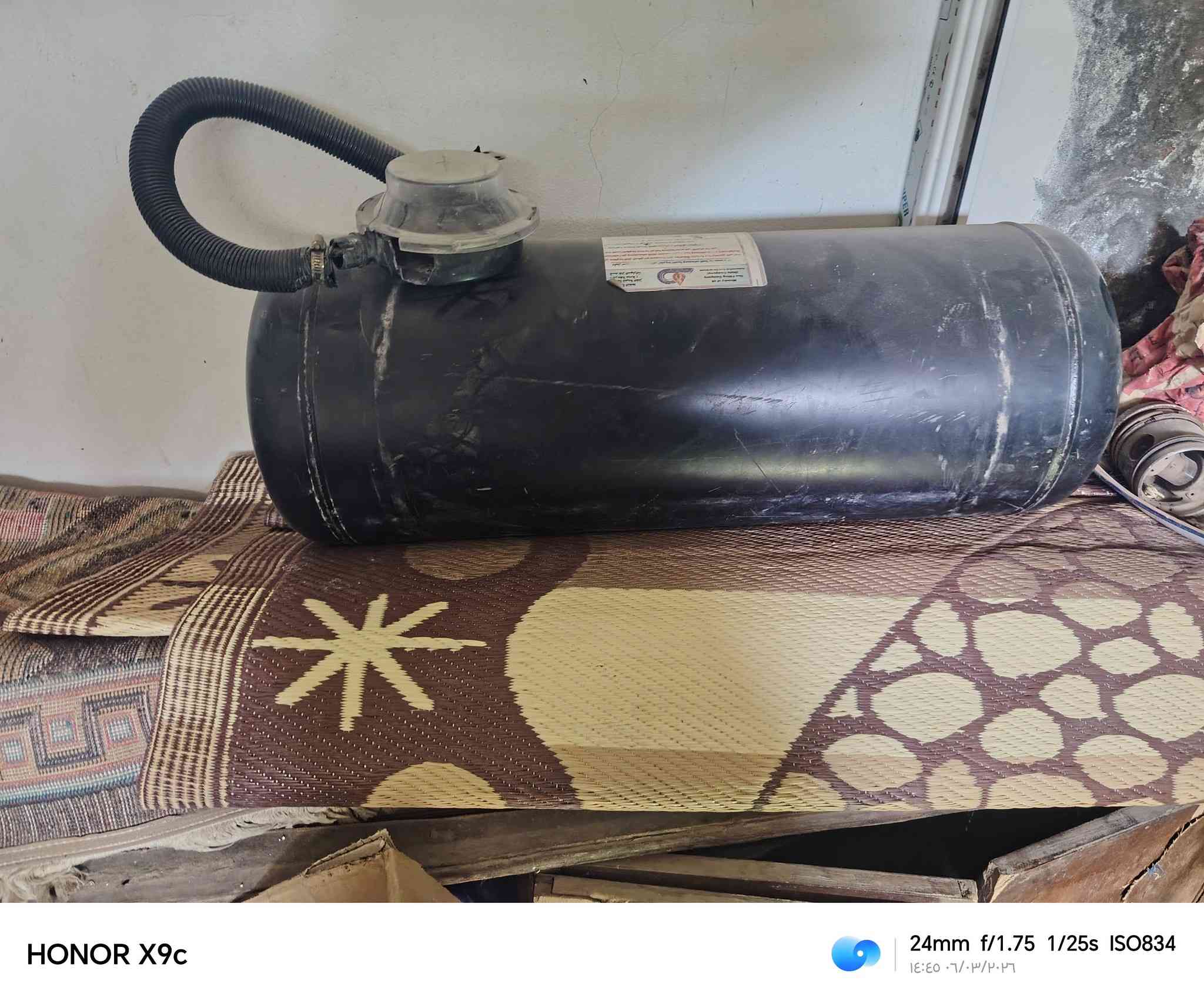 سلام عليكم منضومه مال غاز كامله بس شد للبيع ٥٠٠ وبيها مجال شراي يعلق مكان السماوه ***********
