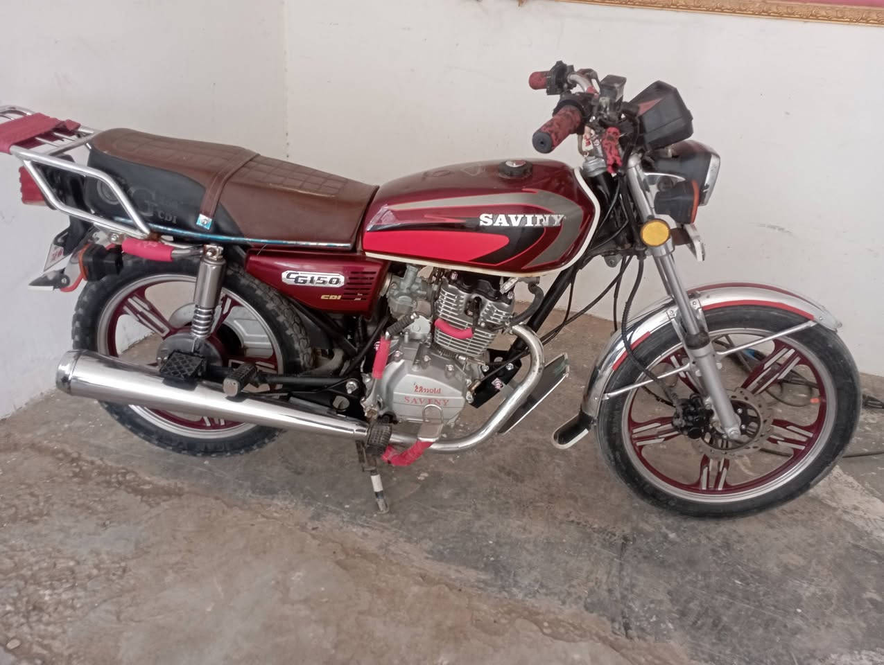 متاح سيفان موديل 21 اوراق كاملة نضافة مال 24 شغالة وكاملة كلهة مال جناي محرك وضع شركة محد لازمة للأتصال *********** مكاني سدة الهندية
