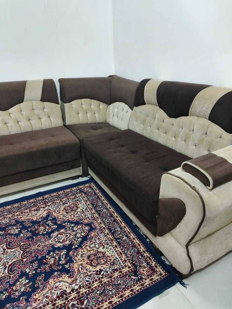 السلام عليكم شباب بنات طبعا طقم درجه اولى خمس قطع فتشي راقي يعني مرتب وسعر مناسب طبعا تفضال مو سوكاو السعر 300وبيهن مجال


**إذا كنت صاحب هذا الإعلان وتريد حذفه لأي سبب، رجاءا أرسل رسالة إلى الدعم الفني**