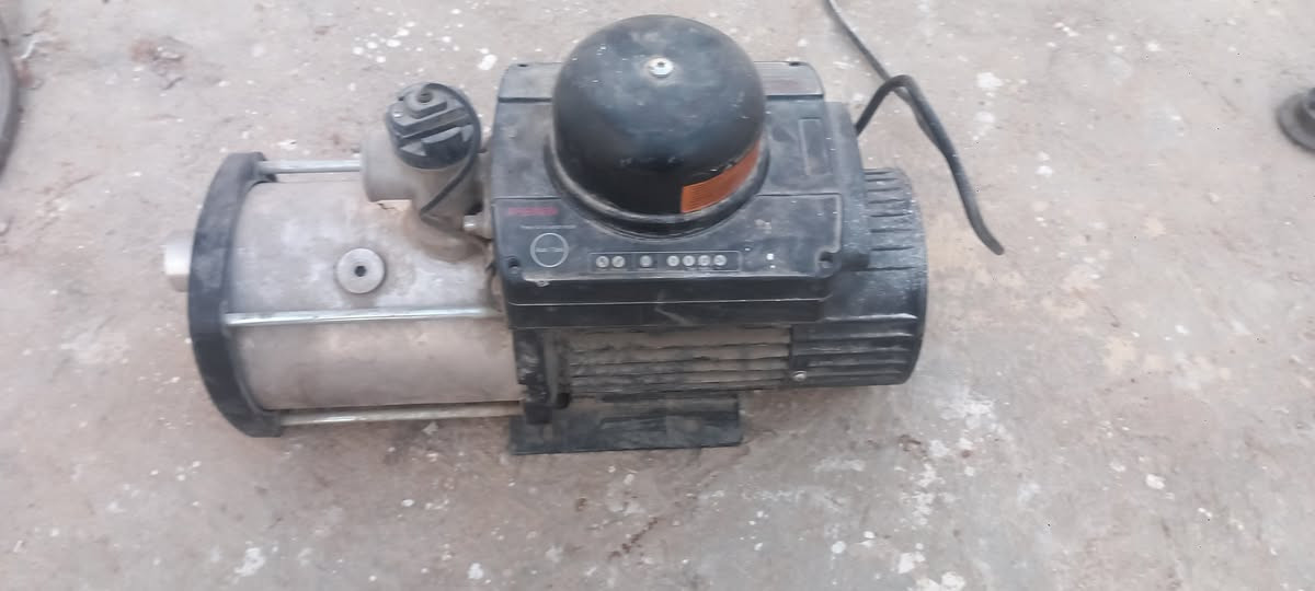 ماطور ماي لبيع كلش نضيف السعر ٧٥ المكان نجف ***********
