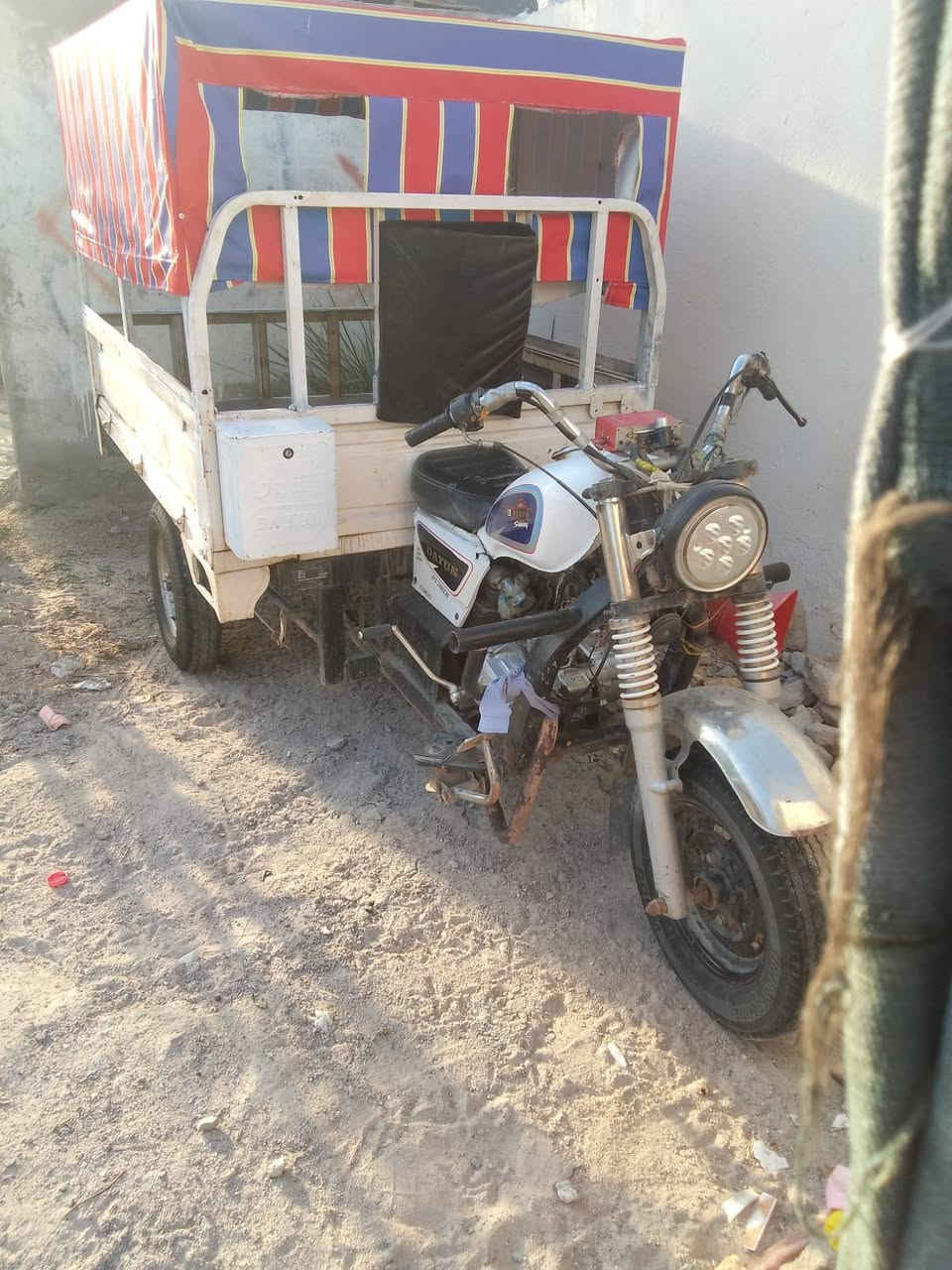 ستوته دايون موديل 2019 فحل بيها المحرك كاظ والباقي كلها جاهزه اوراق السعر 850بيها مجال مكاني ناصريه مركز ***********
