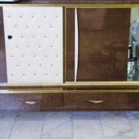 بوفيه • نوعية جيدة • قابل للتفاوض