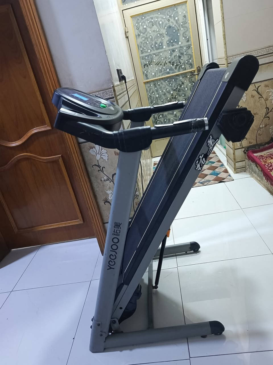 سلام عليكم
جهاز جري رياضي نظيف كلش للبيع 
بي قياس نبضات القلب +جبلي 
السعر/180 الف
الموقع /كربلاء شارع الجاير 
رقم الهاتف /***********
