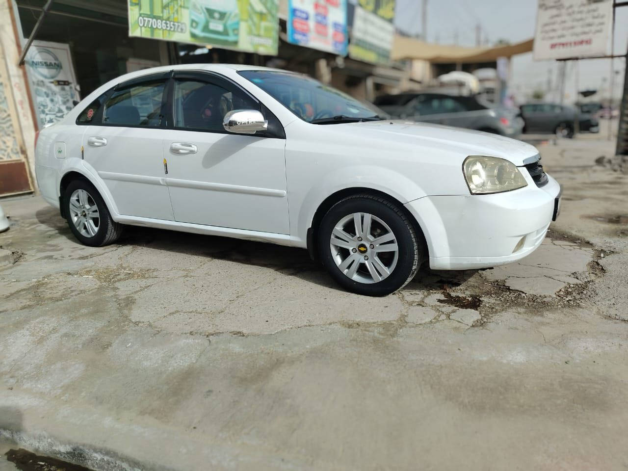 اوبترا 2011خليجي كفاله من صبغ وضربه بيها بس باب خلف السائق مبدل والسونار مرفق مكينه كير حداديه تخم تاير كله جديد ماشيه 183الف رقم بغداد جديد باسمي هزه جديده شرط التحويل السعر 90وبيها مجال بسيط للطيبين 
سكني الغزاليه 
***********
