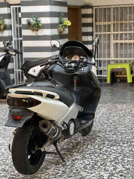 السلام عليكم تيماكس كابريتر 2007 مكفوله كفاله عامه مكينه برغي ممفتوح بيه سعر 15 ورقه.  العنوان بغداد حي البنوك ***********
