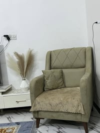 تخم • ١٠ مقاعد • للبيع