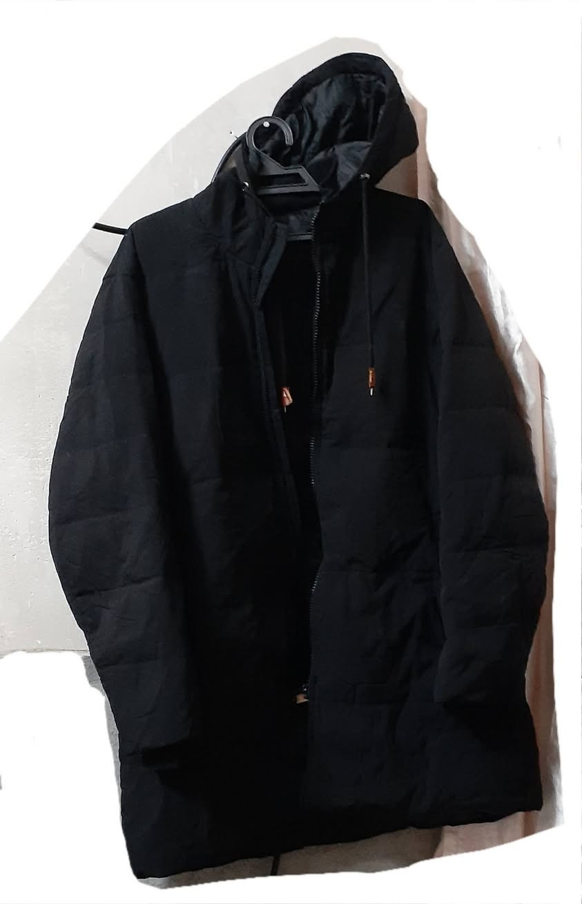 سلام عليكم ثلاث قمصلة للبيع شرط اول قمصلة عسكري حجم كبير سعر ٨٠ الف شرط صوف مثل جديد سعر مناسب. ثاني قمصلة اسود شرط مامستعمل حجم كبير سعر ٢٥ الف بي مجال .ثالث قمصلة لون أخضر حجم 4XL شرط صوف سعر ١٥ الف بي مجال تحياتي للجميع شراي يتصل رقم ***********  عنوان طوز .
