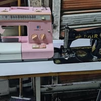 يوجد لدينا كافة أنواع مكائن الخياطة مستعمل وجديد وتصليح الاورفل مقابل ...