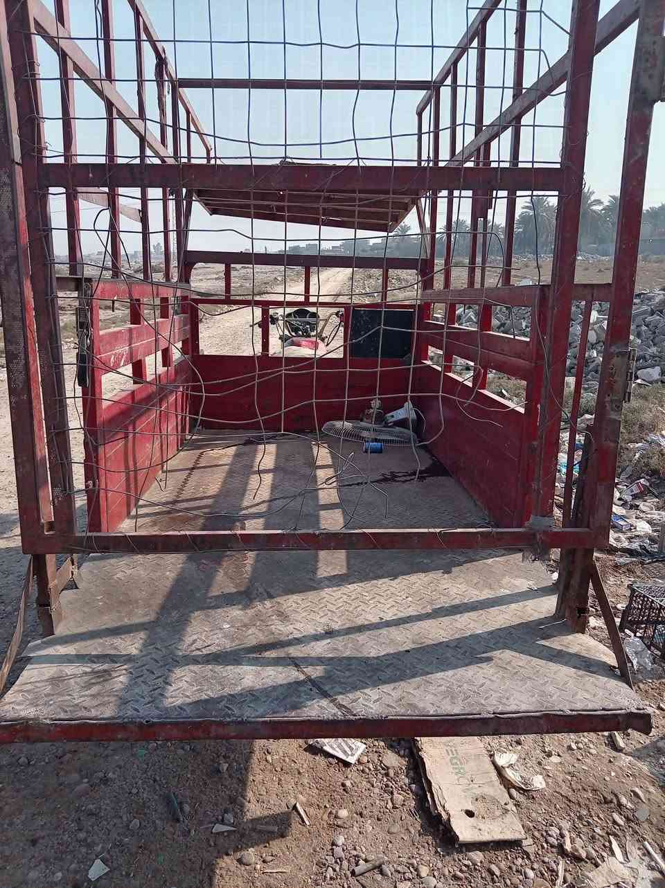 ستوتة للبيع موديل ٢٠١٧ سعر ٦٠٠ وبيها مجال كلشي مو ضح بصورة وذا مو شراي لا تخابر ولا تعامل ***********
