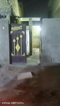 بيت للبيع المساحه 100 السقف سندويش النضافه مثل مموضح بلفيديو السعر ينا...