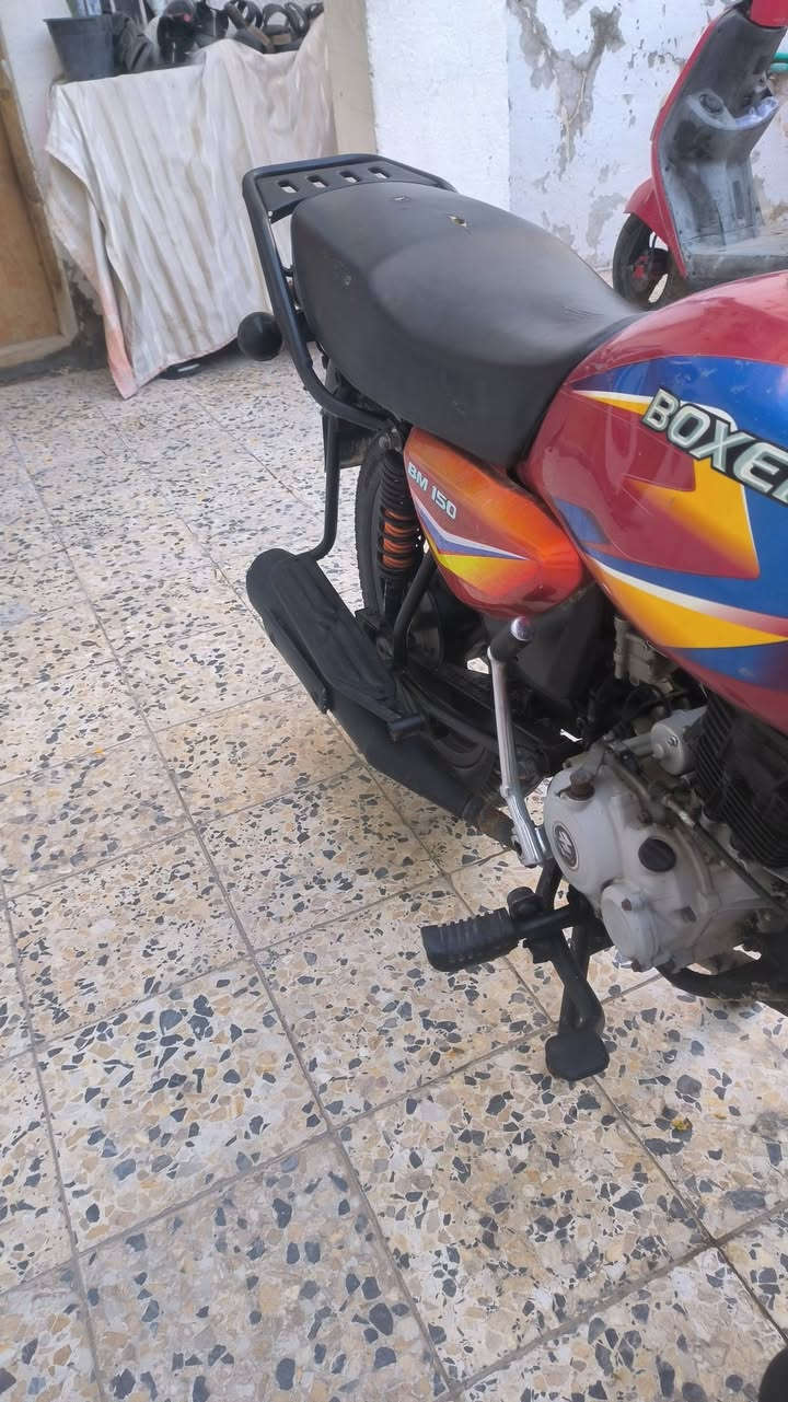 دراجه بوكسر اوراق موديل 19مفتوحه تجفيت شركه كلهه شغاله سلف هندراشاير  كهربائيات السعر مليون 100وبيهه مجال مكاني قضاء المدينه ***********
