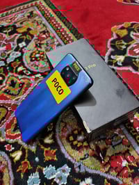 بوكو X3 برو • شاشة مشروخة • كرتون وشاحن اصلي