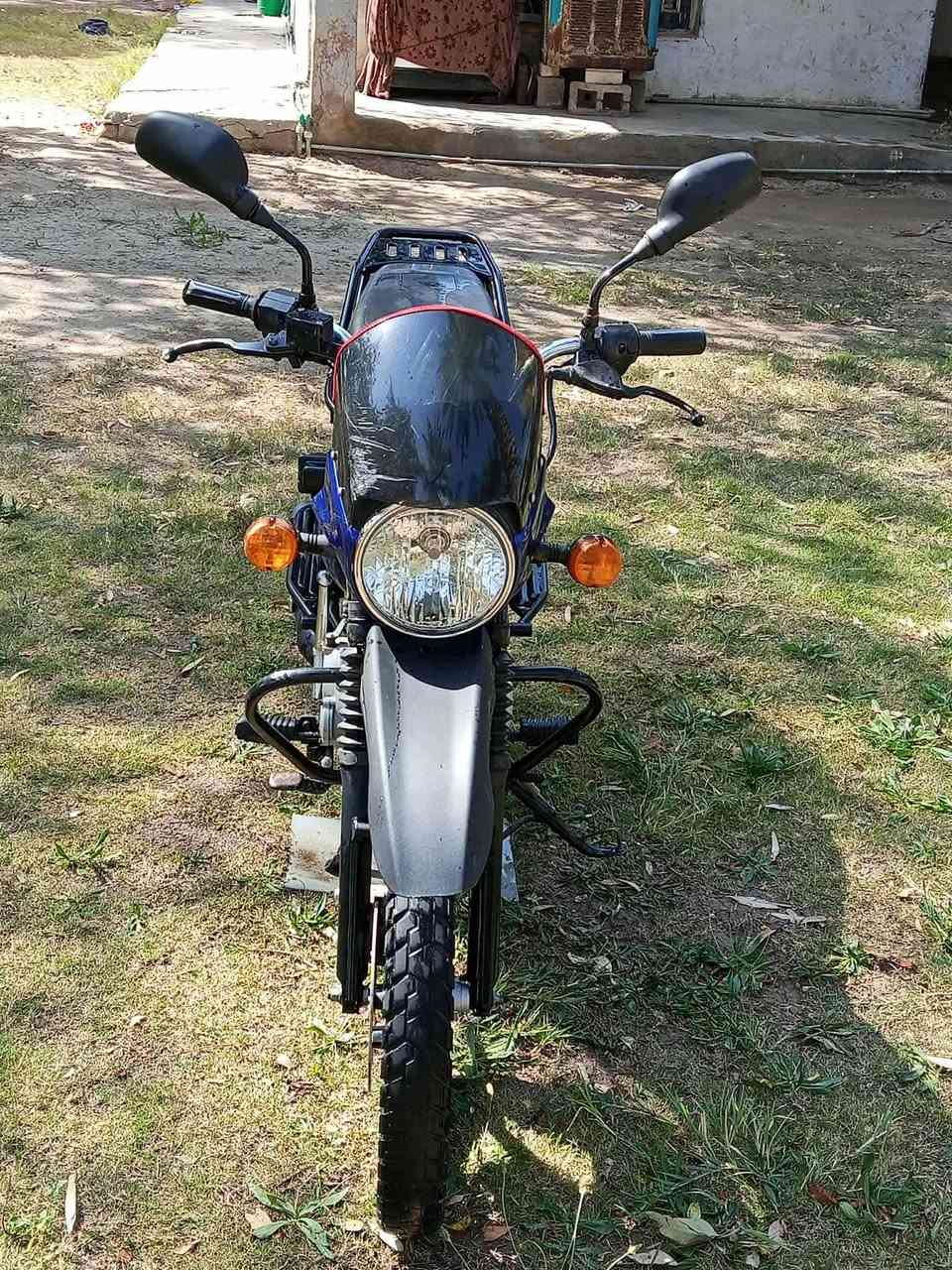 السلام عليكم دراجه بوكسر موديل 2020 أوراقه كامله بغداد بسمايه لستفسار نتصال *********** مكلف بالنشر
