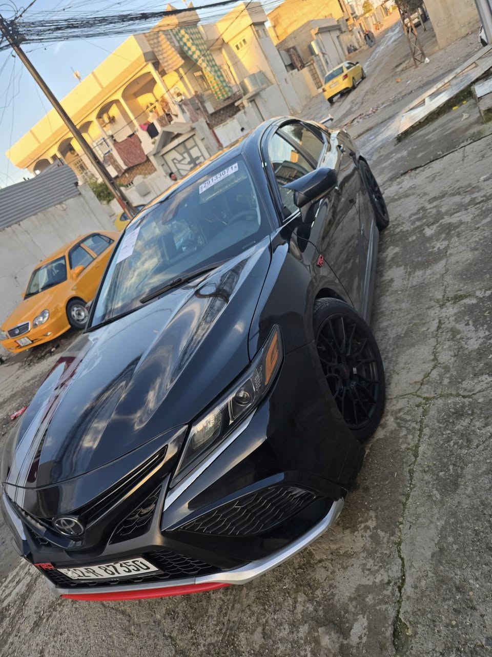 كامري ٢٠٢٣ TRD سته سلندر ماشيه ٧٠ رقم نينوئ شرط التحويل محرك كير طخم جاهزه بيه صبغ ٥ قطع بدون دواخل وبيه بارد بالسقف قليل السعر ١٦٣ وبي مجال اتصال *********** @ ***********
