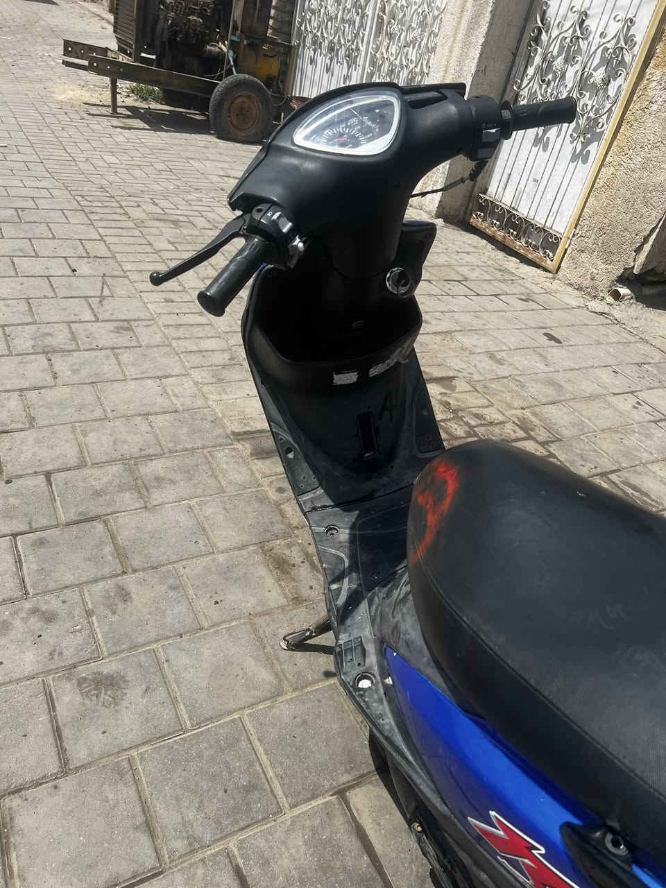 اعادة نشر بسبب الوعود الكاذبه
ماكس عدله للبيع سعر 350شغاله نكره سلف تحب ترتيب مكينه خرسه اوراق كامله 
عنوان بغداد الشعب شارع صحة اتصال 
***********

