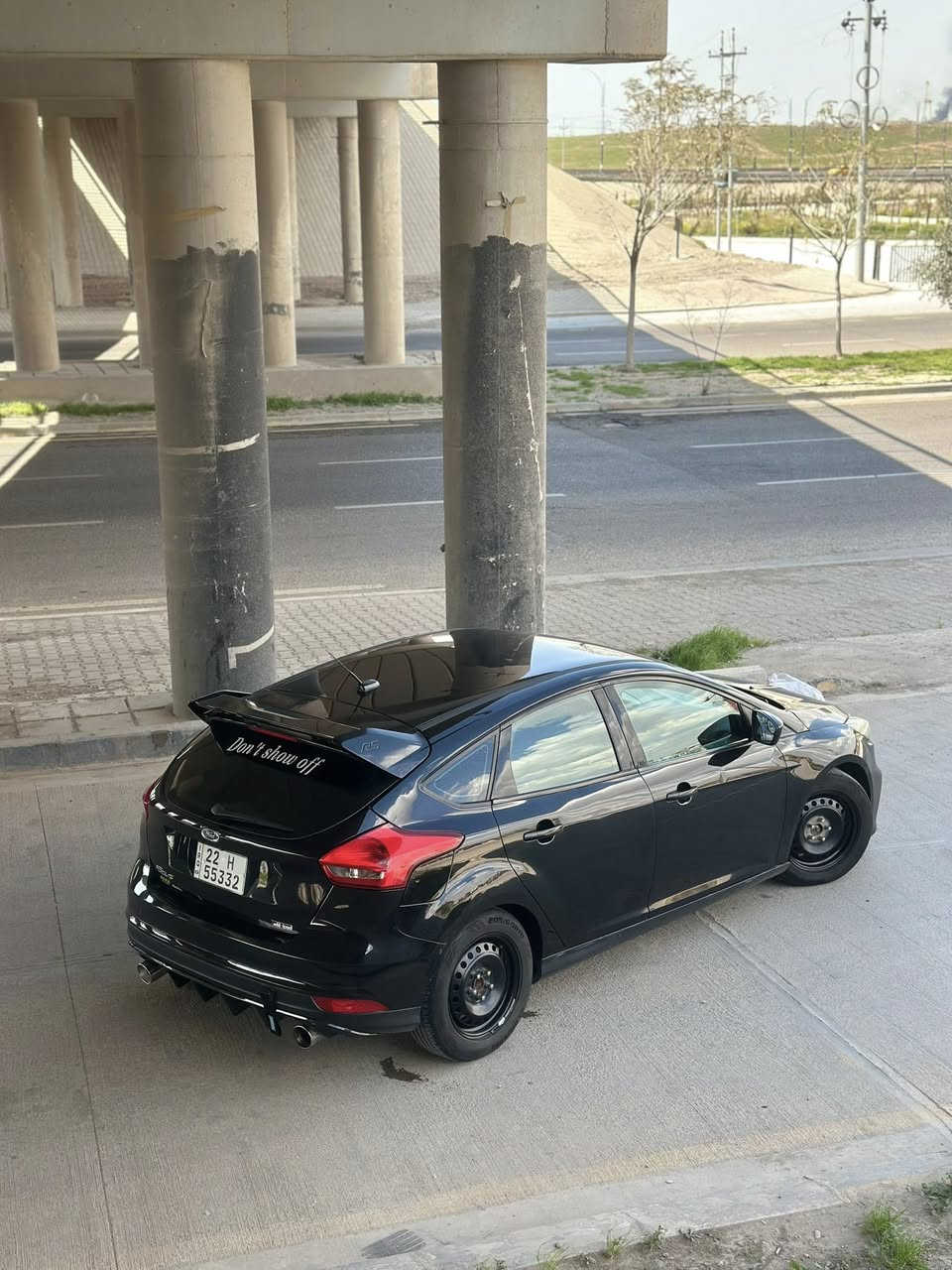 فورد فوکس 2018 مواسەفات SE
3 پارجە سبوخ بیناوگرتن بۆنیت جاملغ سایەق دەرگای سەکن دواوە   127 هەزار رۆشتوە
 مەکینە 20  بی تۆربۆ
دەعامی RS 
بالی RS
دفیوزەر  
شاشە 
تەحدید سورعە 
89$ مەجالی کەم 

1FADP3K21JL330989  
0772  701   55  56
0750  781   09 92

————————————————————————

فورد فوکس 2018  SE
بیها 3 قطعة بنيد جملغ سايق   باب سكن خلفي بدون دواخل  ماشية ١٢٧ الف 

مەکینە 20 بدون تیربو 
دعامي RS
جناح. RS 
دفيوز 
شاشة كبير 
تحديد سرعة 
سعرها 89$ ورقة بي مجال بسيط 

1FADP3K21JL330989
0772. 701  55  56
0750. 781. 09. 92
