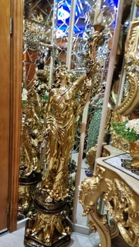 من رخصت مدير الكروب متاح السعر 150 الف بغداد الكاظميه شارع اكد 0771554...