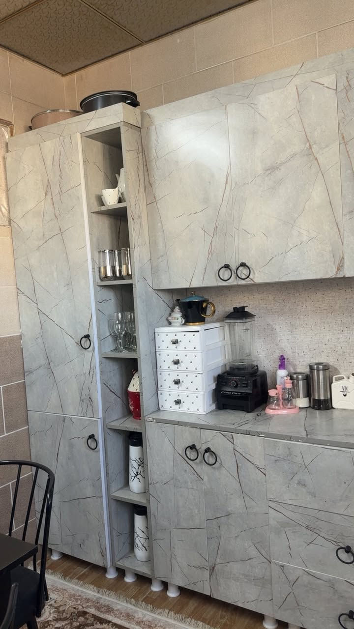 السلام عليكم كاونتر للبيع خشب سعره 250 الف
مرجوحه للبيع سعرها 80 الف 
تخم (L) للبيع سعره 200 وبي مجال بسيط 
العنوان / اربيل / مجمع الزيتون 
الرقم / +964 750 760 9608
‭0774 016 0525
