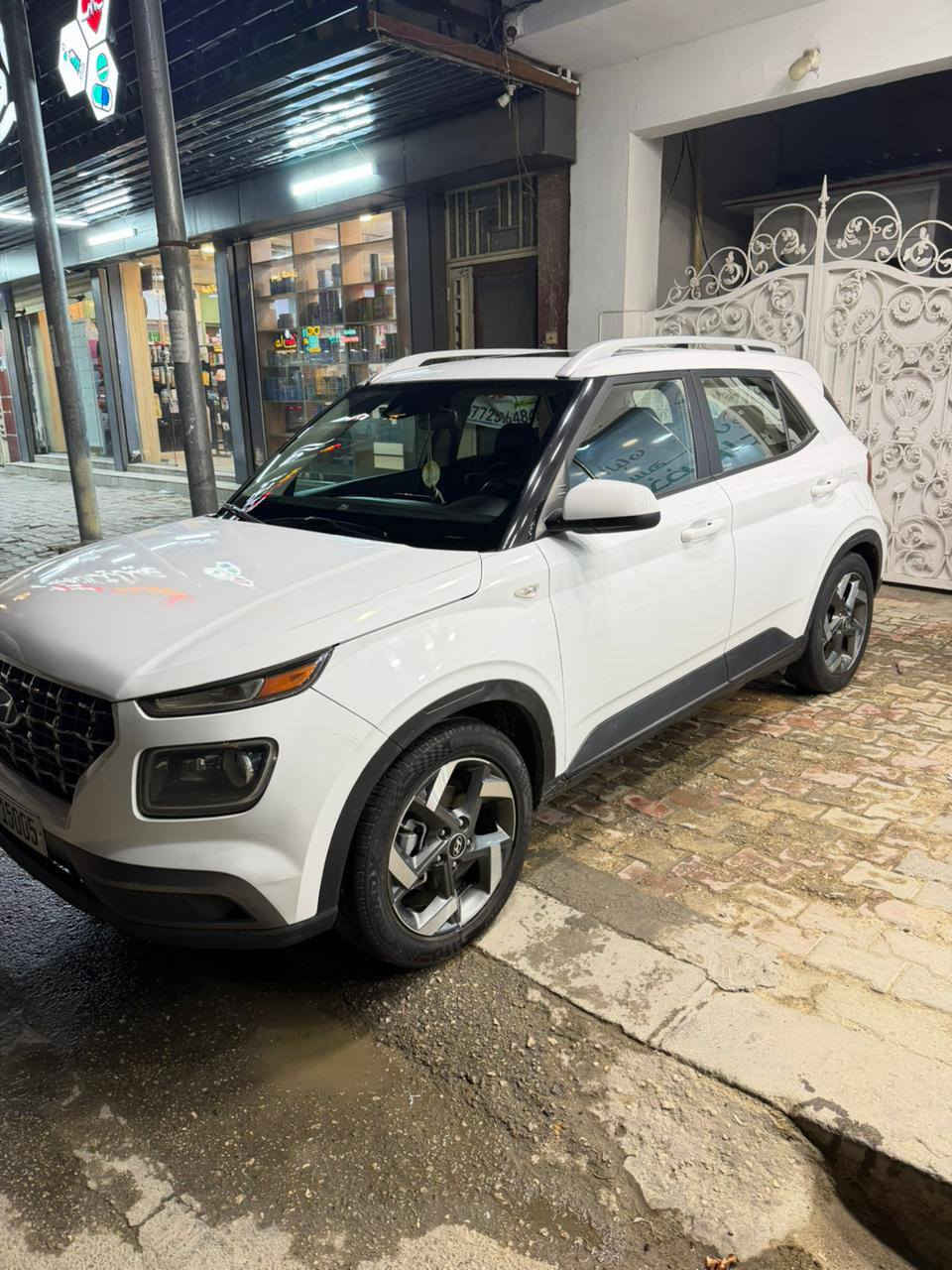 السلام عليكم ورحمة اللّٰه وبركاته 
هيونداي فينو 2022 امريكي ( صور الحادث خاص ) 
كير محرك  مكفولات 
محرك 1600 دوش 
رقم بابل بأسمي تحويل مباشر 
فول عدا البصمه.
مكاني كربلاء حي التحدي .
السعر 140
للاستفسار اكثر ‏‪‏‪***********
