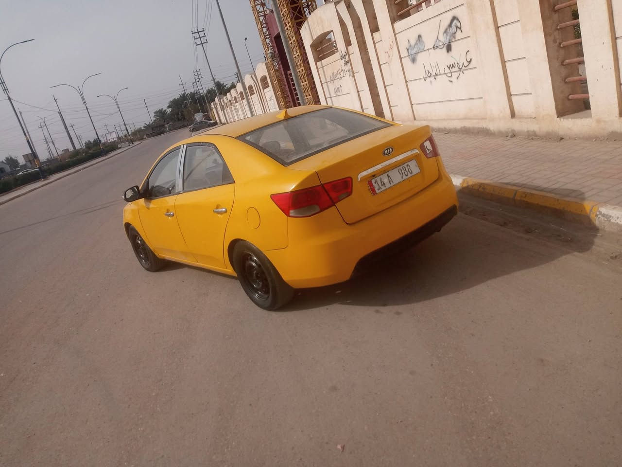 سلام عليكم 
البيع كيا فورتي موديل 2010 سياره جاهزه من كلشي مداور ثانيوم رقم دولي 14 بصره 
سياره فول بصمه فتحه 
سعر 75 مع مجال قليل 
مكان السيارة السماوة قضاء الرميثه 
***********
