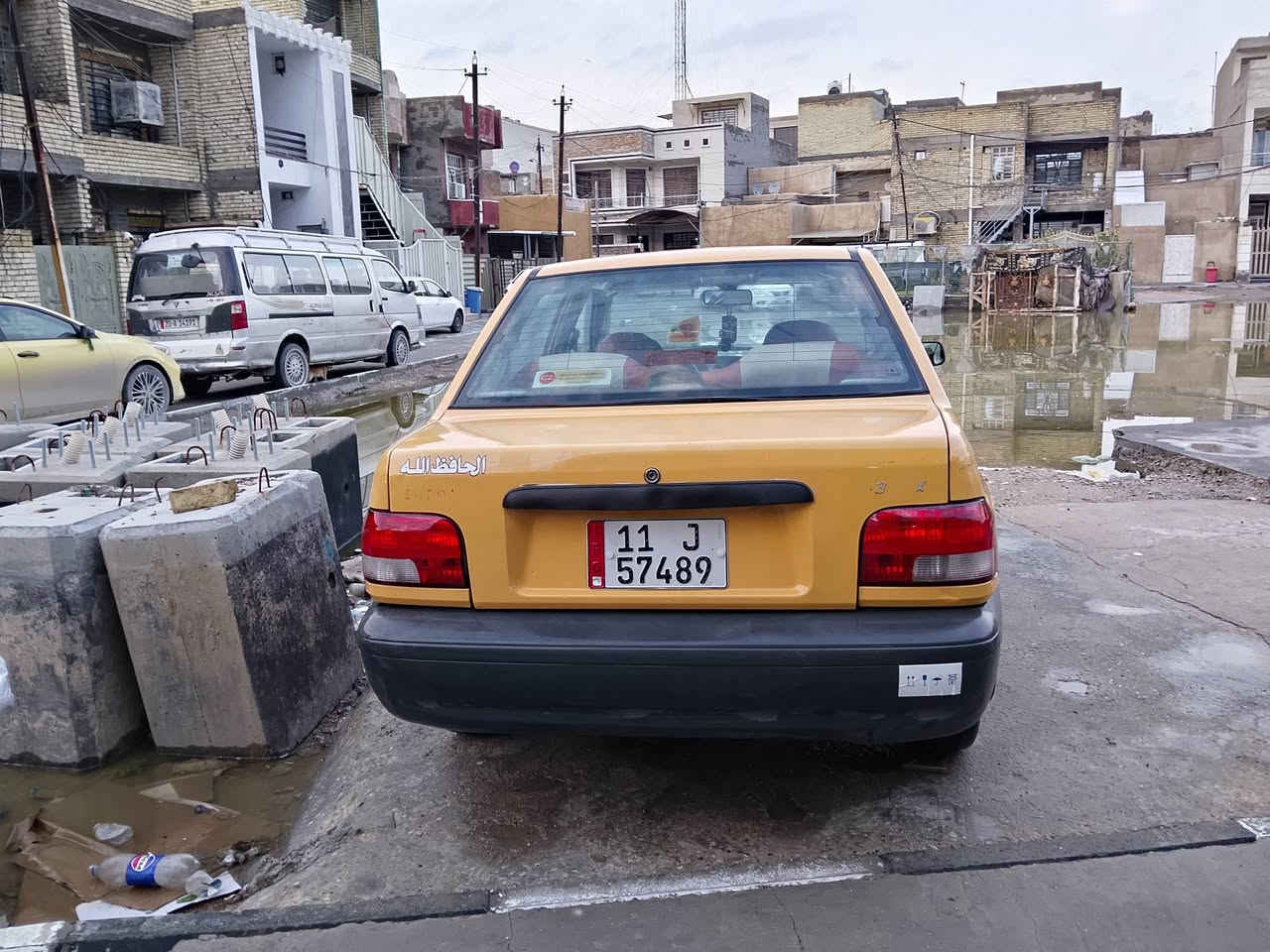 سلام وعليكم سيارة نظيفه مديل 16سياره بكاني بغداد الجديده بسمي ***********
