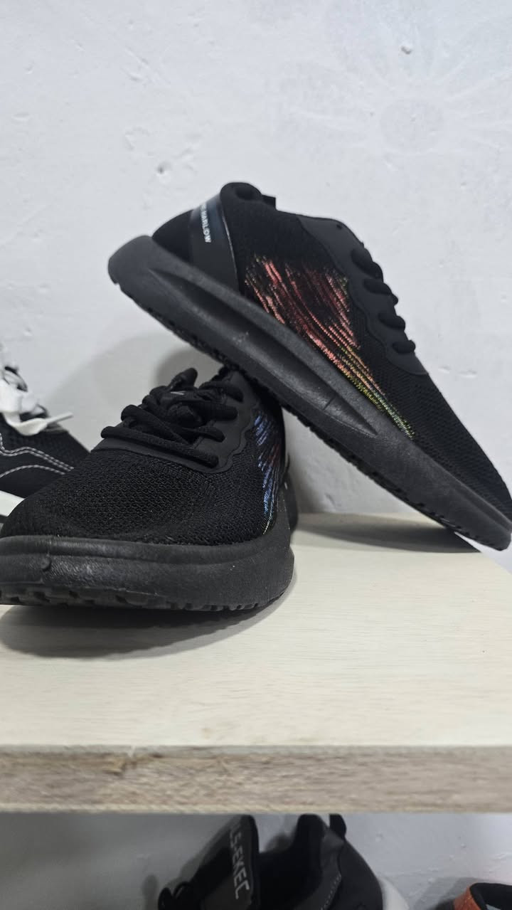 اي قطعه سعرها ٥٠٠٠ عدد محدود قياسات من ٣٩ الى ٤٥ 
العنوان حديثه حقلانيه قرب محطه تعبئه وقود الحقلانيه مقابل اسواق ابو ليث


**إذا كنت صاحب هذا الإعلان وتريد حذفه لأي سبب، رجاءا أرسل رسالة إلى الدعم الفني**