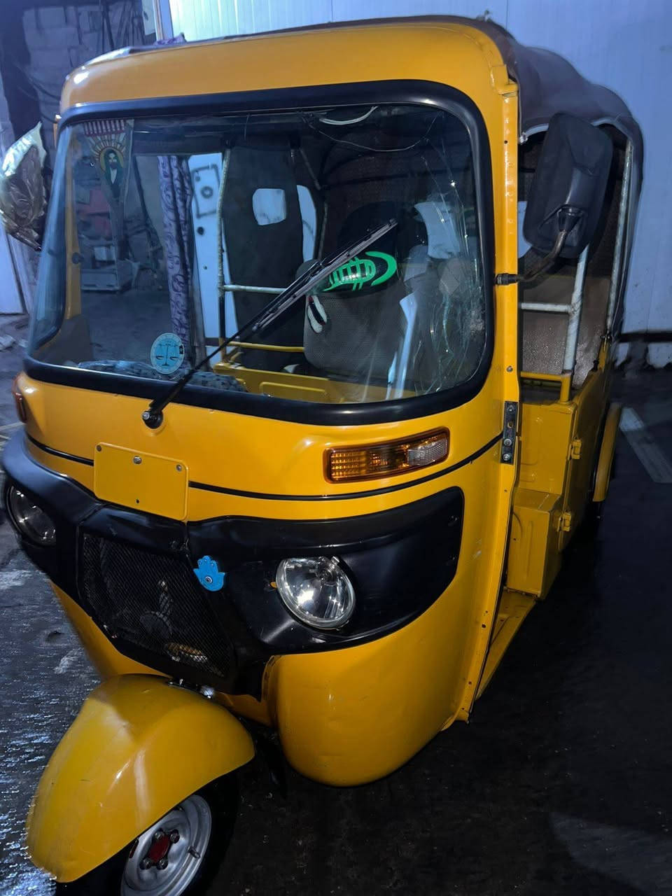 السلام عليكم تكتك ٢٠٢٢
كشرهه مكفول بس شويه بارد
كلجات جدد تخم تاير جديد
تكتك خير من الله مكان بغداد الشراي ايخابر ***********
