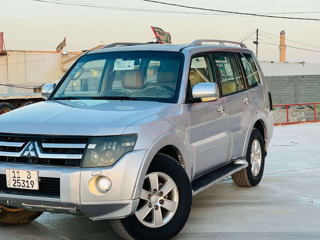 للبيع باجيرو حبتور موديل 2008 رقم بغداد نكليزي بسمي كير او مكينه مكفولات تخم تاير تبريد ثلج  مكينه 3500المرغوب فول واحد علا واحد سبعه راكب صبغ ثلاث قطع فقط بدون دواخل سونار موضح بلصور لغوط او شواصي كفاله السعر 100او بيها مجال مكاني بغداد 
رقم ***********
