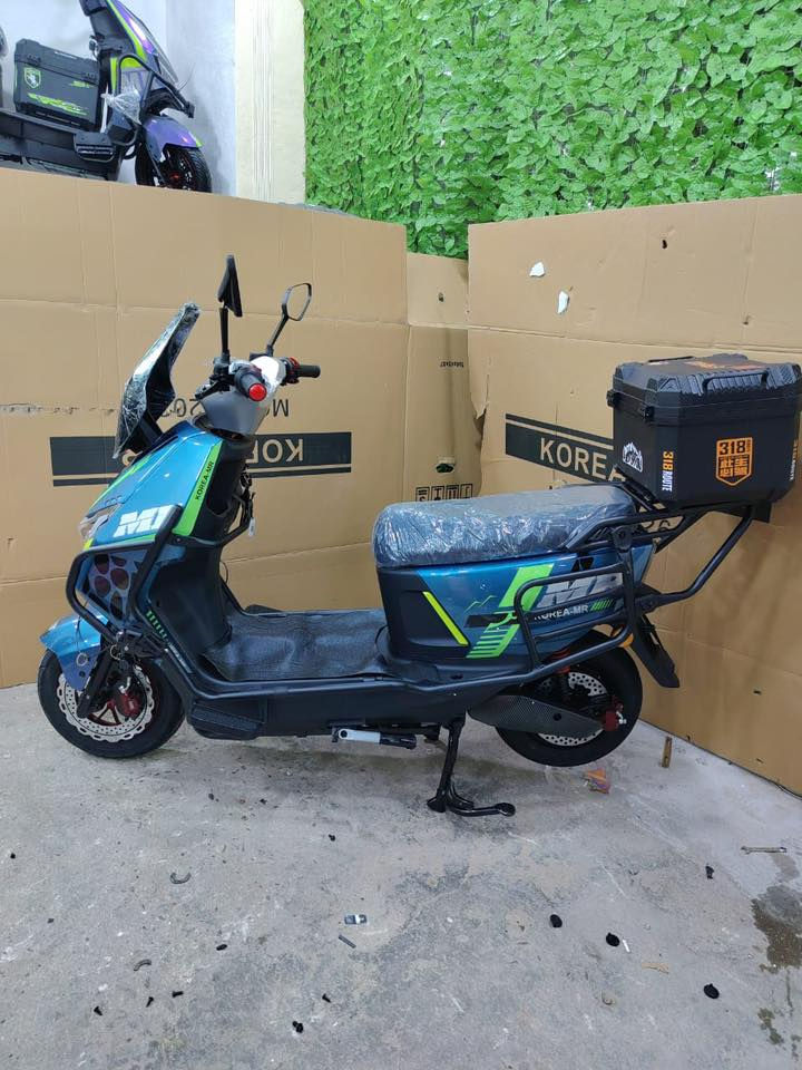 🔥القرش الكوري أم أر /متوفرلديناا 2026 شكل جديد🔥🔥
✅دراجة كهربائية رياضية ؛قوية؛ومزودة بالكامل!💪🏻
✅يدات رياضية قوية 
✅شاشة أيباد وبلوتوث 
✅بصمة كرت شاشة 
✅درع حماية +لدات 
✅بطاريةكرافين 36أمبير 
>تصل حتى 60كم بالشحنة الواحدة!💪🏻🔥🔋🔋🔋
السرعة 100/حقيقي🔥 
متوفر/لديناا جملة +مفرد 
مع ضمان حقيقي ‎%‎
اللأستفسار/أتصل أو واتساب 📞📞(***********)📞📞
