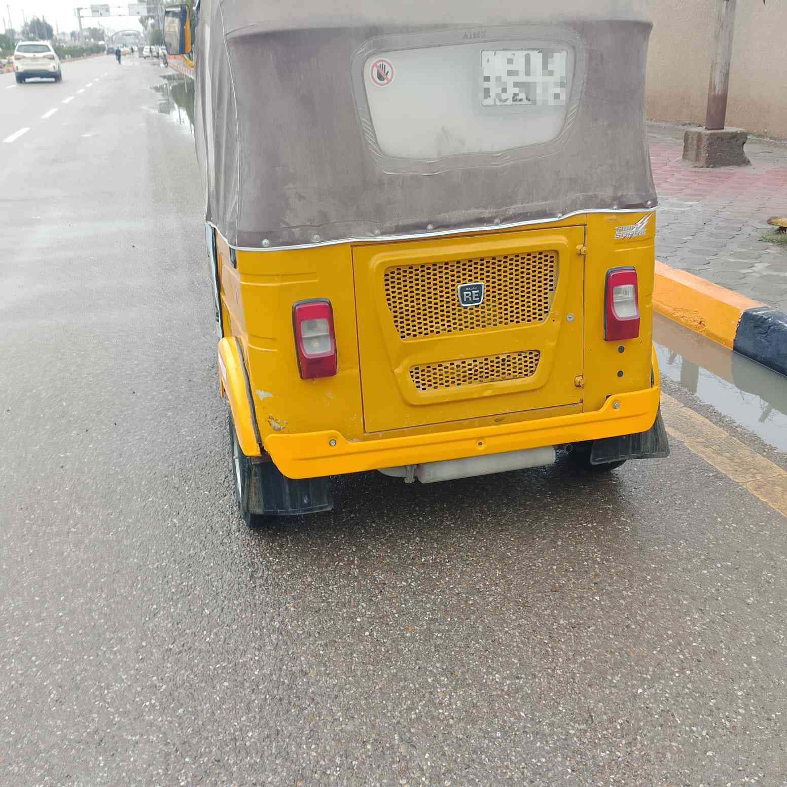 سلام عليكم تكتك لبيع موديل 21 شهر 11 رقم بغداد نكليزي تكتك بيهه طخه يم لبكلايت بارد تكتك حلوه ستفسار ***********
