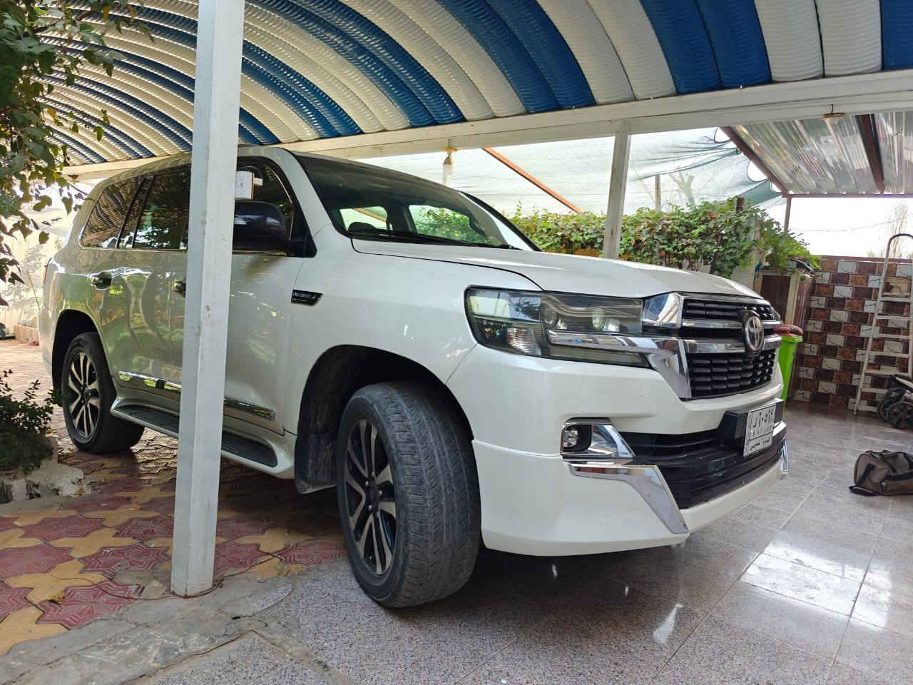 سلام عليكم للبيع لاندكروز كاز موديل ٩ محدث ٢١داخل وخارج 
مصبوقه حزام ابيع صبق عام مكفوله تجيه وكلبه 
كير محرك جدد دواخل جديده تخم تاير تبريد ثلج حداديه جديده مكان سياره كربلاء اسعر ١٩٥ بيع سريع مكان سياره كربلاء 
التصال ***********
