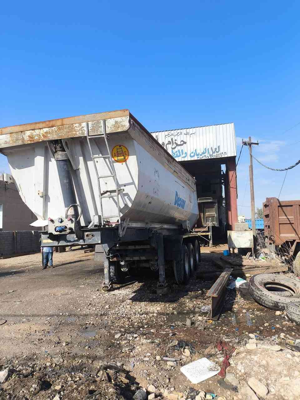 السلام وعليكم عربانه حوضيه 30متر هيه والبوري بدون البوري 29متر مكفوله دناكير مزوج بلادي ثنين سبرنك واحد جوباس مكانه بغداد ***********او ***********
