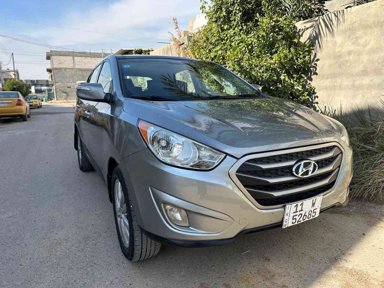 للبيع توسان ٢٠١٢ امريكي صبغ حزام بدون دواخل مكينه ٢٤٠٠ جاهزه بدون نقص السعر ١١٧للاستفسار ***********
