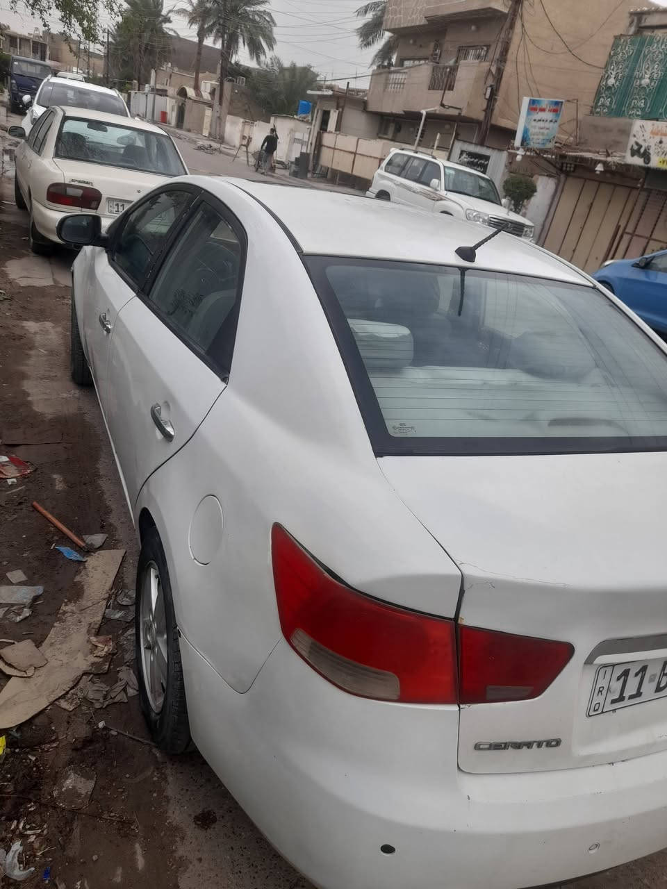 السلام عليكم كيا سيراتو مديل 13 رقم بغداد بسمي سنويه ل 30 ملصق هزه جديده محرك كفاله مامفتوح 1600كير اوتماتيك ممتاز 6 نمره فتحه سقف اشايرعلى مري السياره بيها طخه قبق الجنطه 4 قطع رش حوض تكم شواصي كفاله تحويل مباشر الاستفسار على هذا رقم *********** واتساب مازنجر متوفر ...السعر المطلوب 97 وبيها مجال لطيبين
