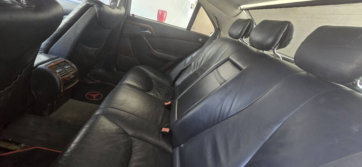 غواصة  مرسيدس للبيع موديل 2002 
مكينة s320 
رقم بغداد دولي 
جوبلس بلاد ينزل ويصعد 
كَير و محرك ماشالله 
ويل 16 بلاد 
تدفئة تبريد شغال وتحكمات ستيرن 
وباقي المواصفات معروفة 
السعر 110 مكانها كركوك


**إذا كنت صاحب هذا الإعلان وتريد حذفه لأي سبب، رجاءا أرسل رسالة إلى الدعم الفني**