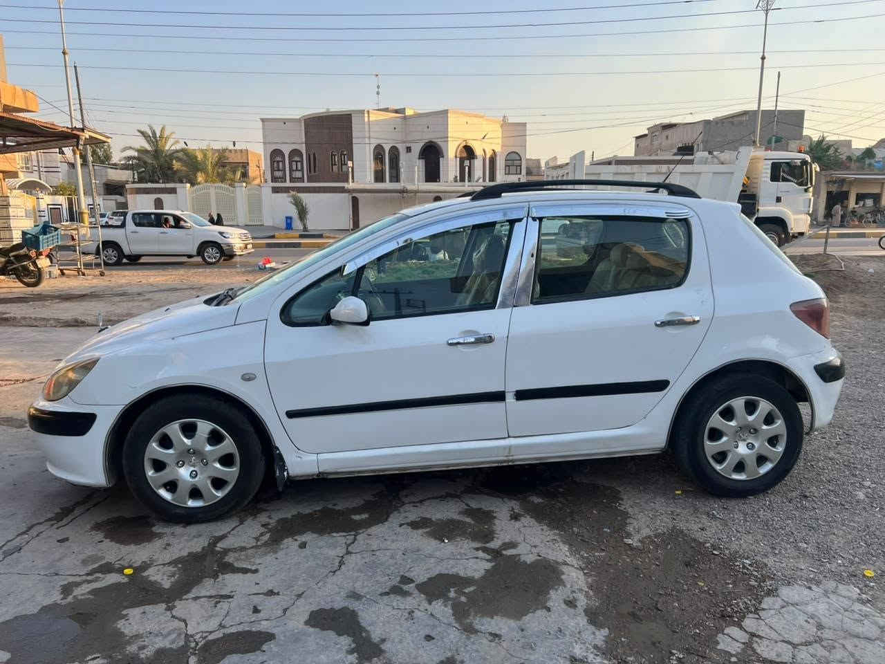 مكلف بالنشر فقطالعنوان 
للبيع بيجو ٣٠٧ موديل ٢٠٠٤ رقم صلاح الدين مصبوغ عام تبريد شغال داخلها حلو و تحويل +964 783 223 5319 هذه رقم رعيها اتصلو عليه وافتهمو منه
العنوان صلاح الدين قضاء بلد

