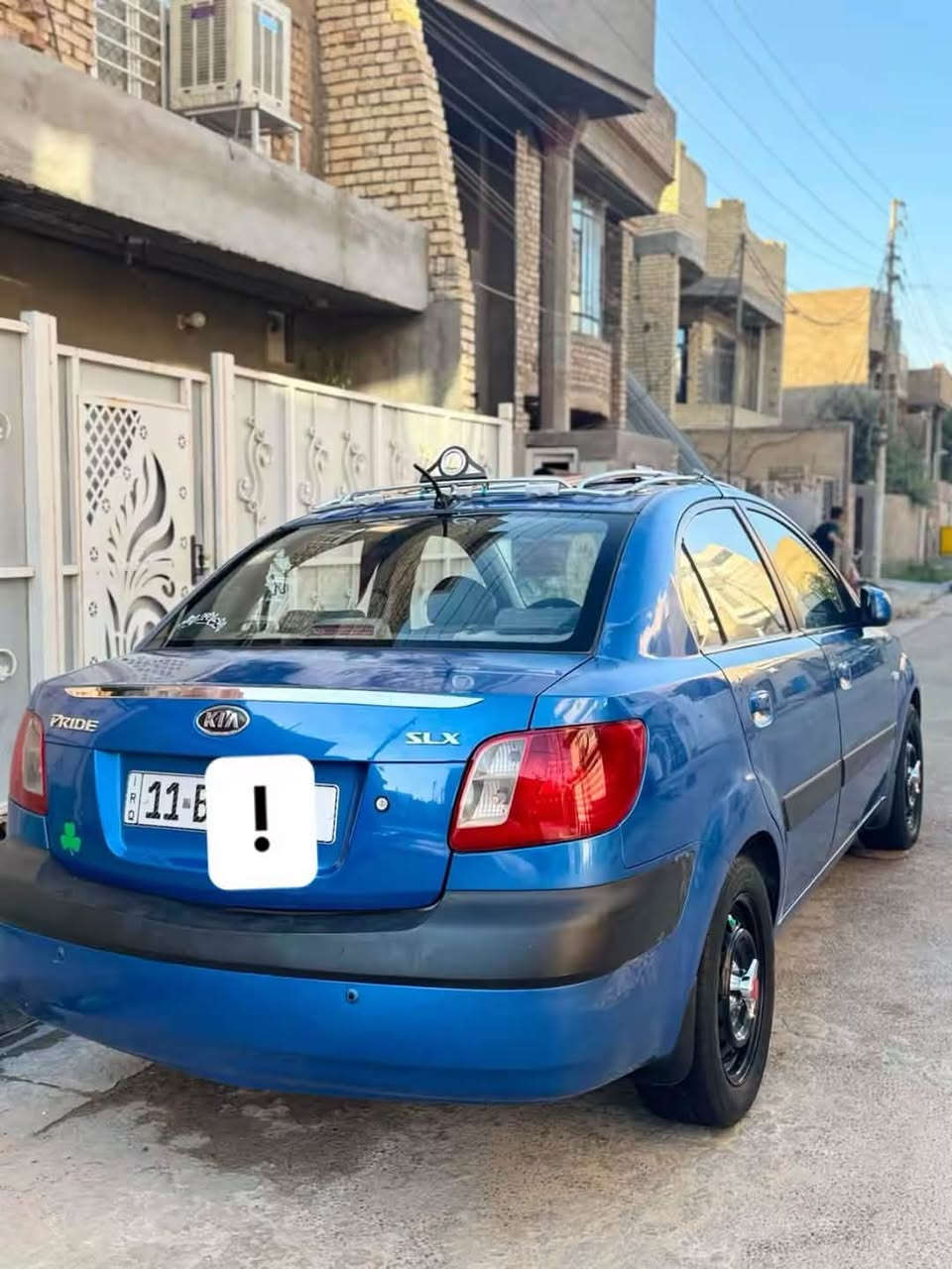 السلام عليكم اخوتي كيا برايد 1.6 موديل 8 مري شفط بصمه سياره فول خير من الله تاخذه ما تصرف عليه تدفئه تبريد كله شغال رقم بغداد مميز  رقم ***********
