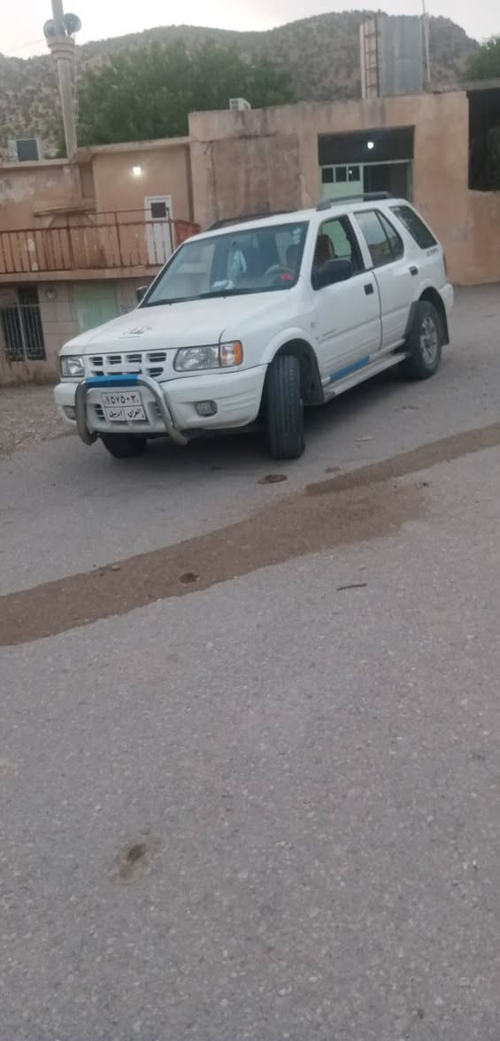 ئای سوزو مودیل 2000 بۆ فرۆشتن مواسەفات تەبرید و جام کارەبایی وقوفڵ مرکەزی و دەبڵ ئەکسل فول موسەفات  هەموو گیانی بەشەرت شوێن ناحیەی سکتان ژمارەی مۆبایل *********** أربيل, العراق
