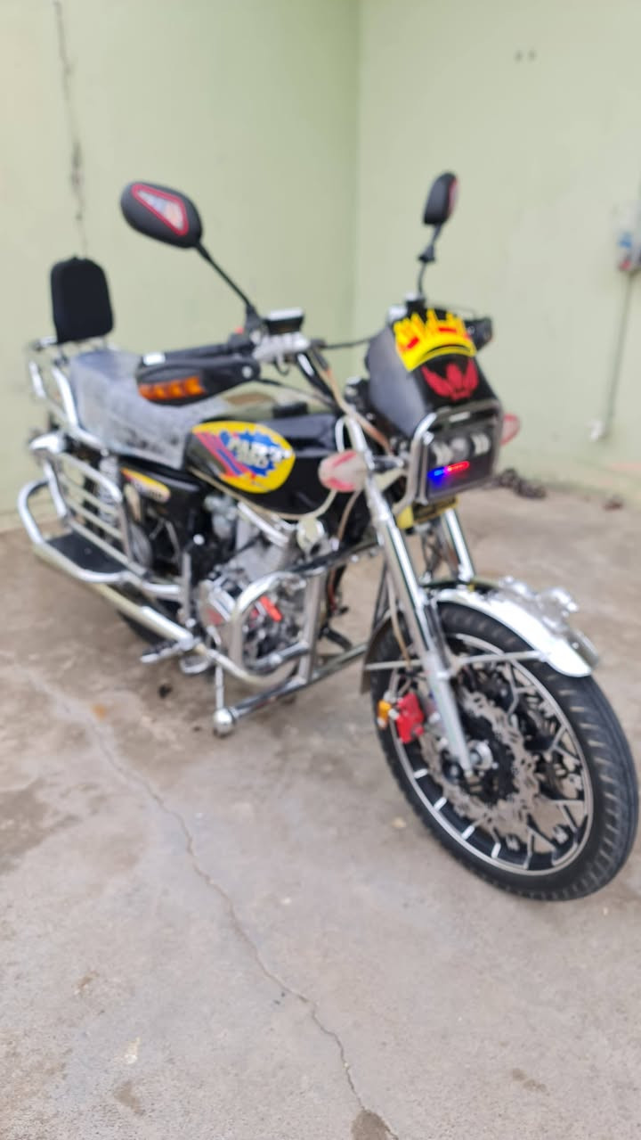 بارت عنتاني سوري الأصلي مديل 25 منفس اصلي ماكينة كبس جهاز إنذار تايرات جدد السعر٨٥٠  للتواصل ***********
