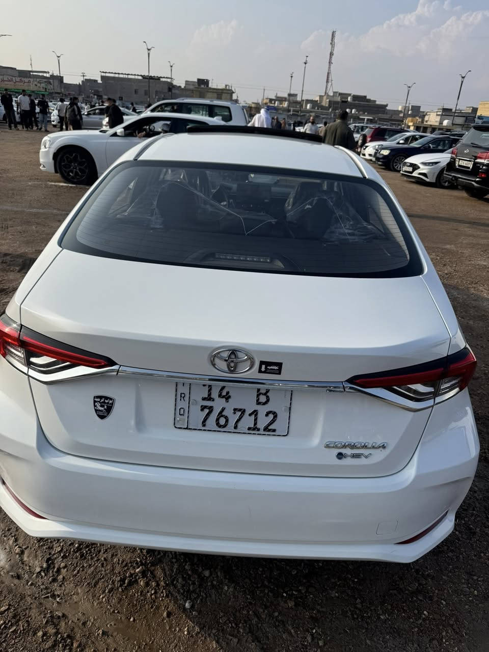 كورلا 2025 هايبرد  خليجي رقم بصره جديد مكفول صبغ ضربه تبديل بارد ماشيه 25 الف فول موصفات 1/1 حساسات امامي خلفي كامره خلفي فتحه كشنات جلد  باقي موصفات معروفه سعر 155وبيه مجال لشراي يتصل ***********
